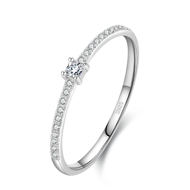 Elegancia Pura — Anillo Cuadrado