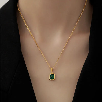 Verde Regio — Collar Geométrico Vintage