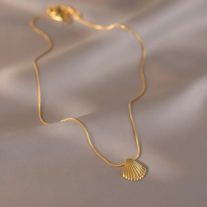 Concha Dorada — Collar Statement
