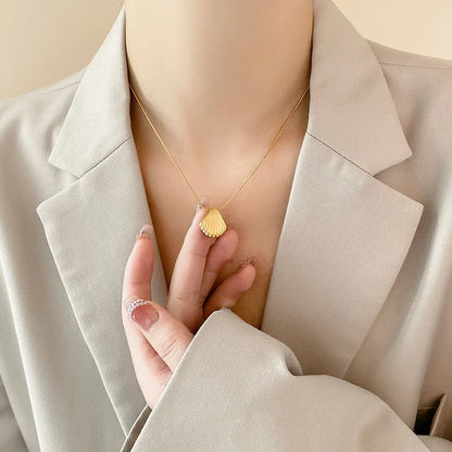 Concha Dorada — Collar Statement
